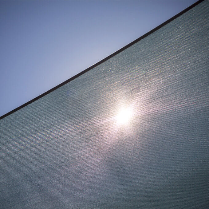 Esempio di telo ombreggiante per protezione dal sole